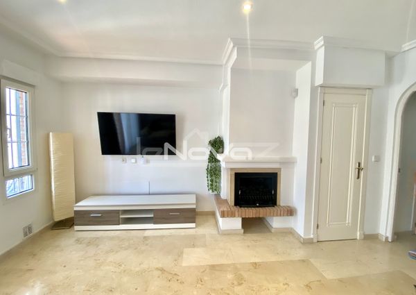 Beautiful townhouse in a prestigious gated complex Los Dolc