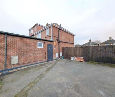 Bond Street, Englefield Green, Egham, TW20 - Photo 6