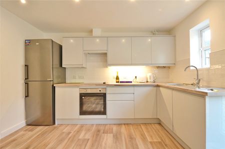 Star Avenue, Stoke Gifford - Photo 2