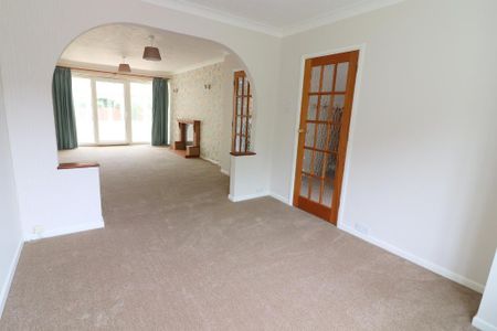 3 Bedroom Semi-Detached To Rent - Photo 3