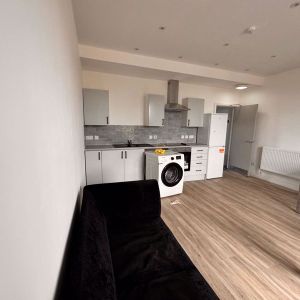 Smithdown Road, Liverpool - Photo 2