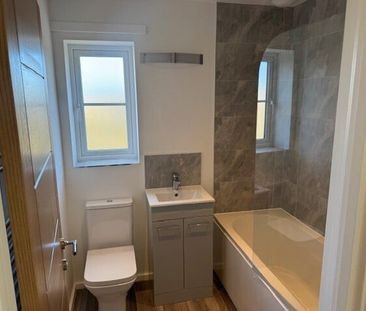 Bluebell Walk, Wisbech, Leverington - Photo 3