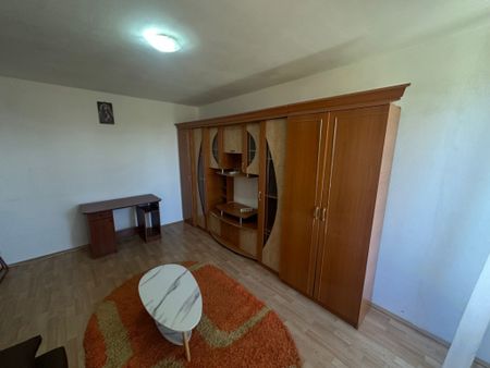 Apartament 2 camere, 60 mp, complet utilat si mobilat, zona - Photo 2
