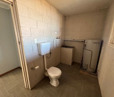 Low maintenance two bedroom unit. - Photo 4