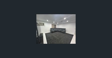 4-Bedroom Family Home with Spacious Backyard - Photo 5