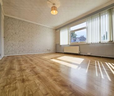 2 bed flat to rent in Remburn Gardens, Warwick, CV34 - Photo 2