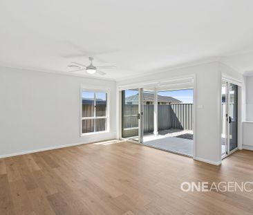 MODERN FOUR-BEDROOM HOME WITH RUMPUS ROOM AND LUXURY FINISHES - Photo 5
