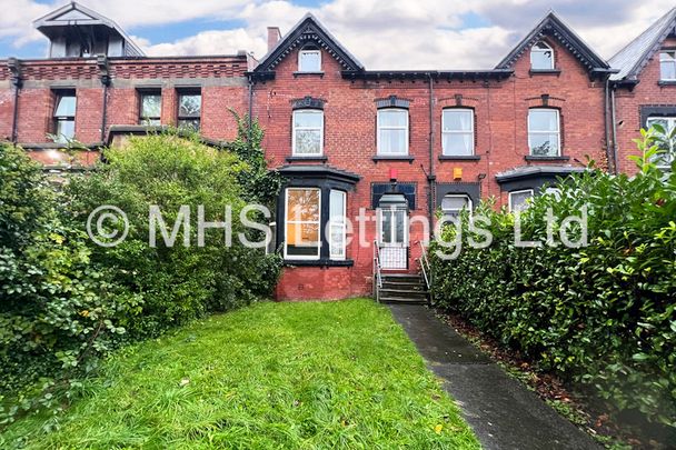 124 Belle Vue Road, Leeds, LS3 1HF - Photo 1