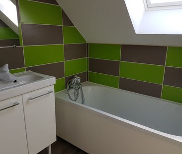 Location Appartement 2 pièces 31m² MAING 59233 - Photo 2