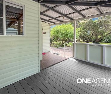 CHARMING 3 BEDROOM HOME IN A RELAXED COUNTRY SETTING!!! - Photo 5