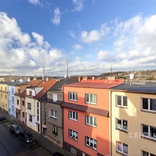 Pronájem krásného bytu 2kk v nadstandardním provedení s garážovým stáním, Na Jíkalce, Plzeň - Fotografie 1