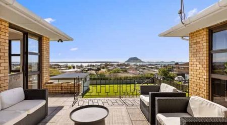 Peaceful & Spectacular - Photo 3