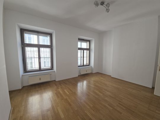 ALTBAU: 3 Zimmer Innenstadtwohnung - Sporgasse 29 - Top5/1 - Foto 1