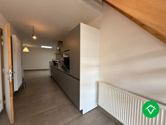 Woning met twee slaapkamers en bureau te Roeselare - Photo 1