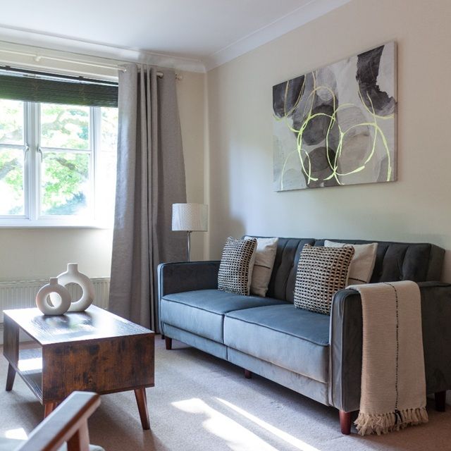 2 Bed Flat, Charman House, SW2 - Photo 1