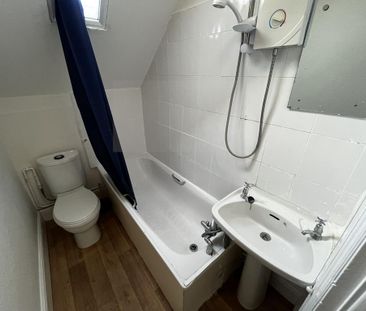 1 bedroom flat to rent - Photo 6