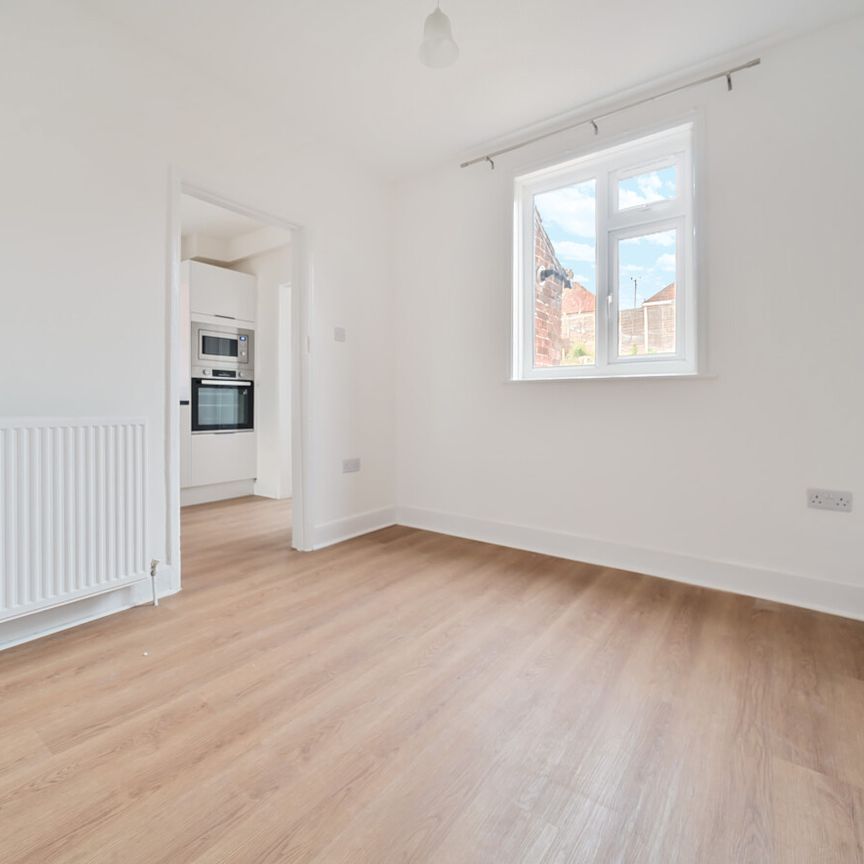 3 bedroom detached house to rent - Photo 1