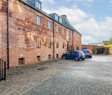The Maltings, Dereham - Photo 2
