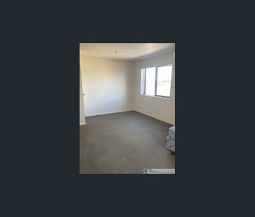 STUDIO/BEDSIT - Photo 4