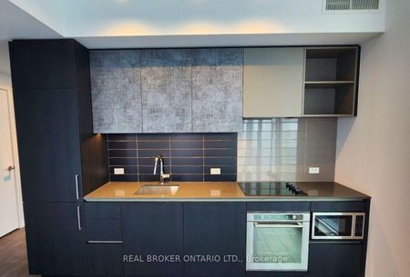 For Lease - 1000 Portage Parkway Unit# 2905, Vaughan, Ontario - Photo 4