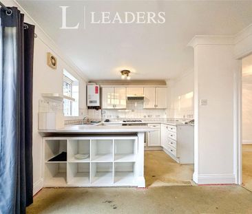 3 bedroom terraced house to rent - Photo 3