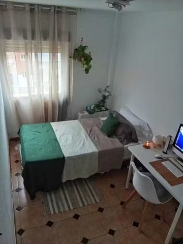 Calle Brunete, Getafe, Community of Madrid 28901 - Photo 4