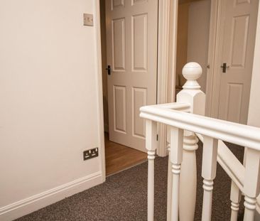 3 bedroom terraced house to rent - Photo 3