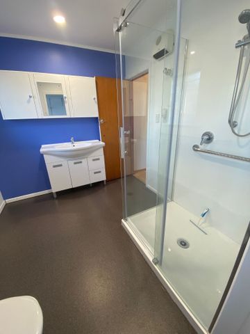 Welcome to 48 Links Avenue. - Photo 4