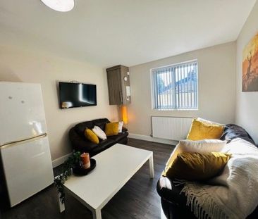 House Share Marsh Lane Flat,, PRESTON, Lancashire PR1 8NL - Photo 4