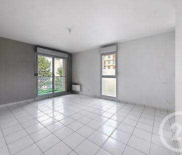 Location Appartement 2 pièces 47m² TROYES 10000 - Photo 1