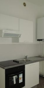 Location Appartement 2 pièces 37m² GRENOBLE 38000 - Photo 3