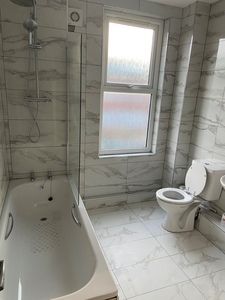 Euston Mount, LS11 - Photo 4