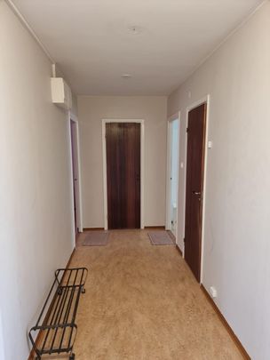 Ålgrytevägen, Skärholmen - Foto 1
