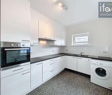 Gerenoveerd 2-slaapkamer appartement met garage in centrum Tervuren - Photo 4