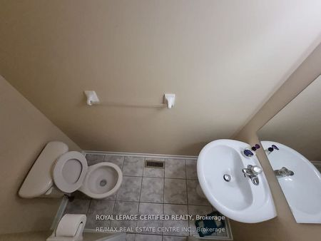 For Lease - 6 Rotunda Street Unit# Upper, Brampton, Ontario - Photo 2