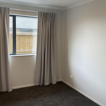 Spacious family home - Photo 5