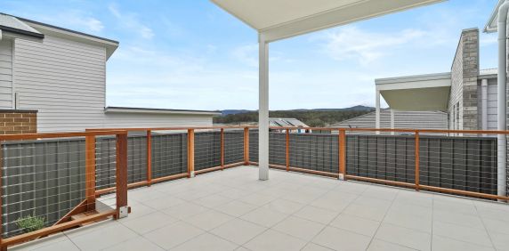 Three Bedroom Home - Photo 2
