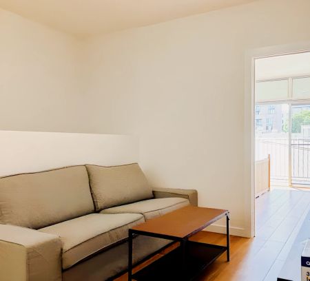 Secondary room in 3 Bedroom - Photo 2