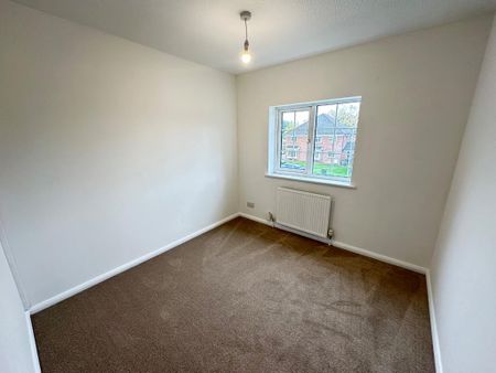 2 bedroom end of terrace house to rent - Photo 5