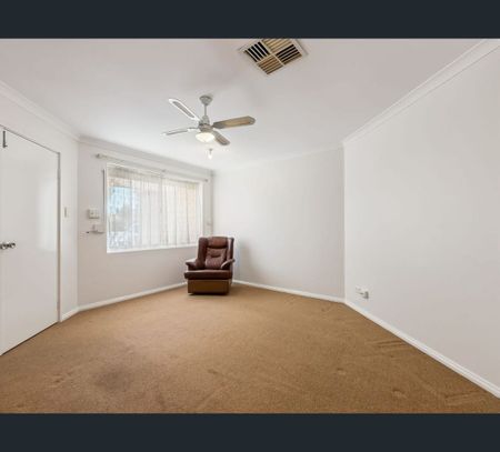 75 Townsend Road, Rockingham, WA 6168 - Photo 2
