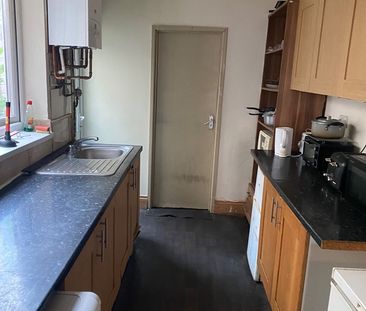 Room in a Shared House, Oliver Street, CV6 - Photo 4