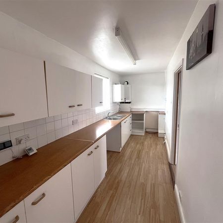 Kirkgate Street - Photo 3