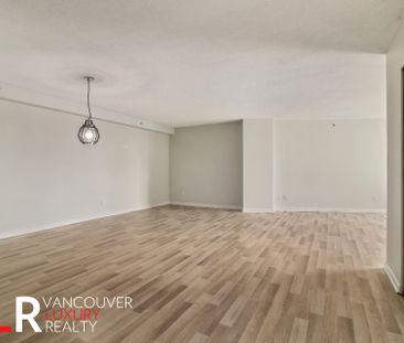 Condo in Downtown Vancouver, BC - Photo 3