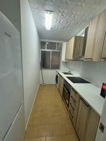 Ronda del Guinardó, Barcelona, Catalonia 08025 - Photo 5