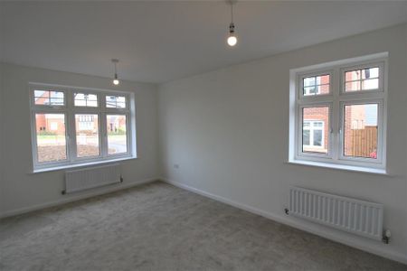 4 bedroom detached house to rent - Photo 5