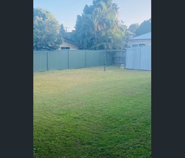 Cozy Unit - Hop Skip & Jump to Clontarf Waterfront - Photo 2