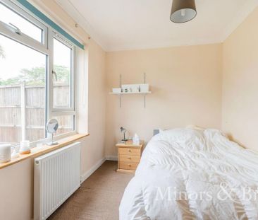 4 bedroom terraced house to rent - Photo 4