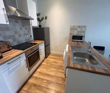 1 bedroom flat to rent - Photo 6