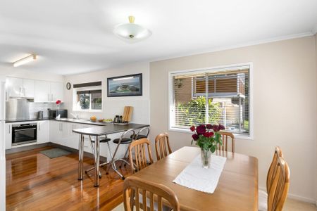 28 Ringara Street, Manly West. - Photo 5