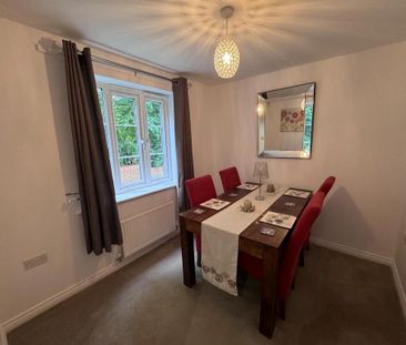 3 bedroom detached house to rent - Photo 2